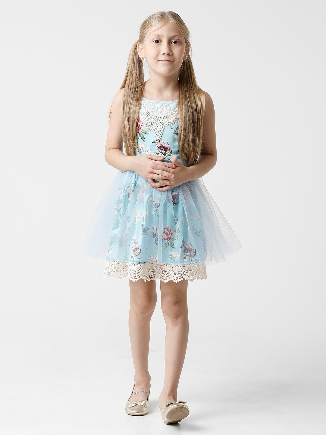 KATE & OSCAR Kids Girls Blue And White Floral Print Lace Detail Shoulder Strap Satin Dress