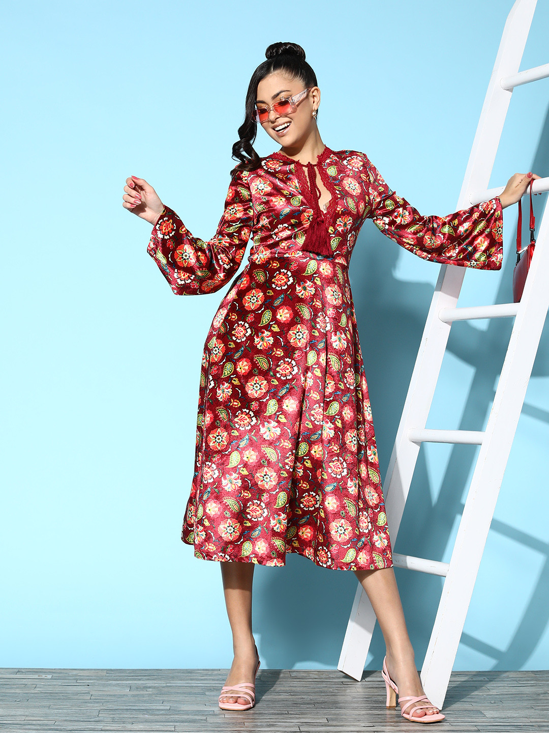 SASSAFRAS Women  Maroon Floral Fluid Tie-Up Dress