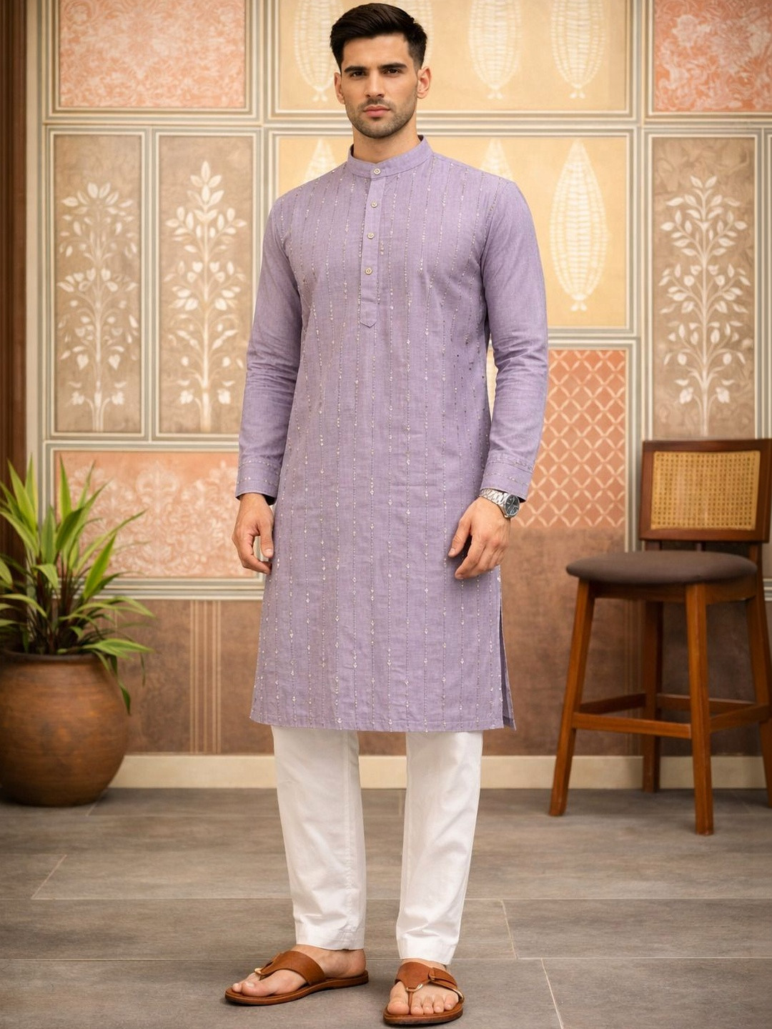 House of Pataudi Embroidered Mandarin Collar Knee Length Straight Kurta
