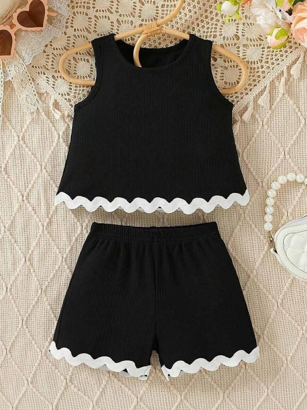 DANFORTH Solid Top with Shorts