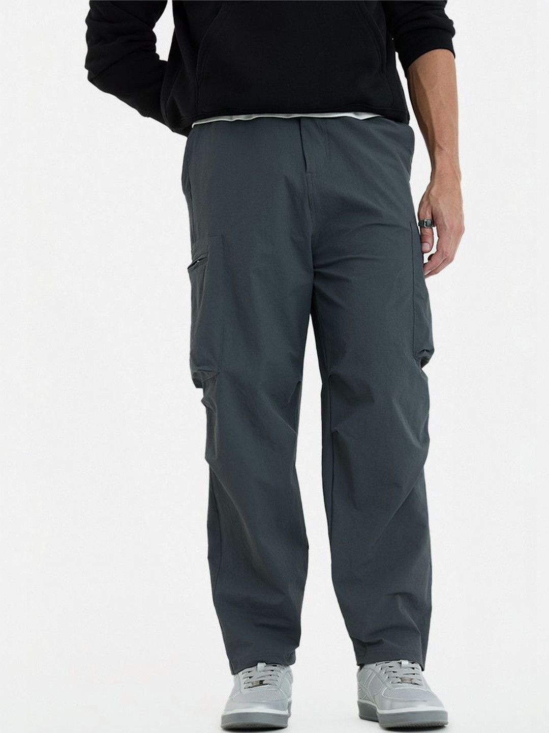 Snitch Grey Mid-Rise Straight Fit Cargo Pants