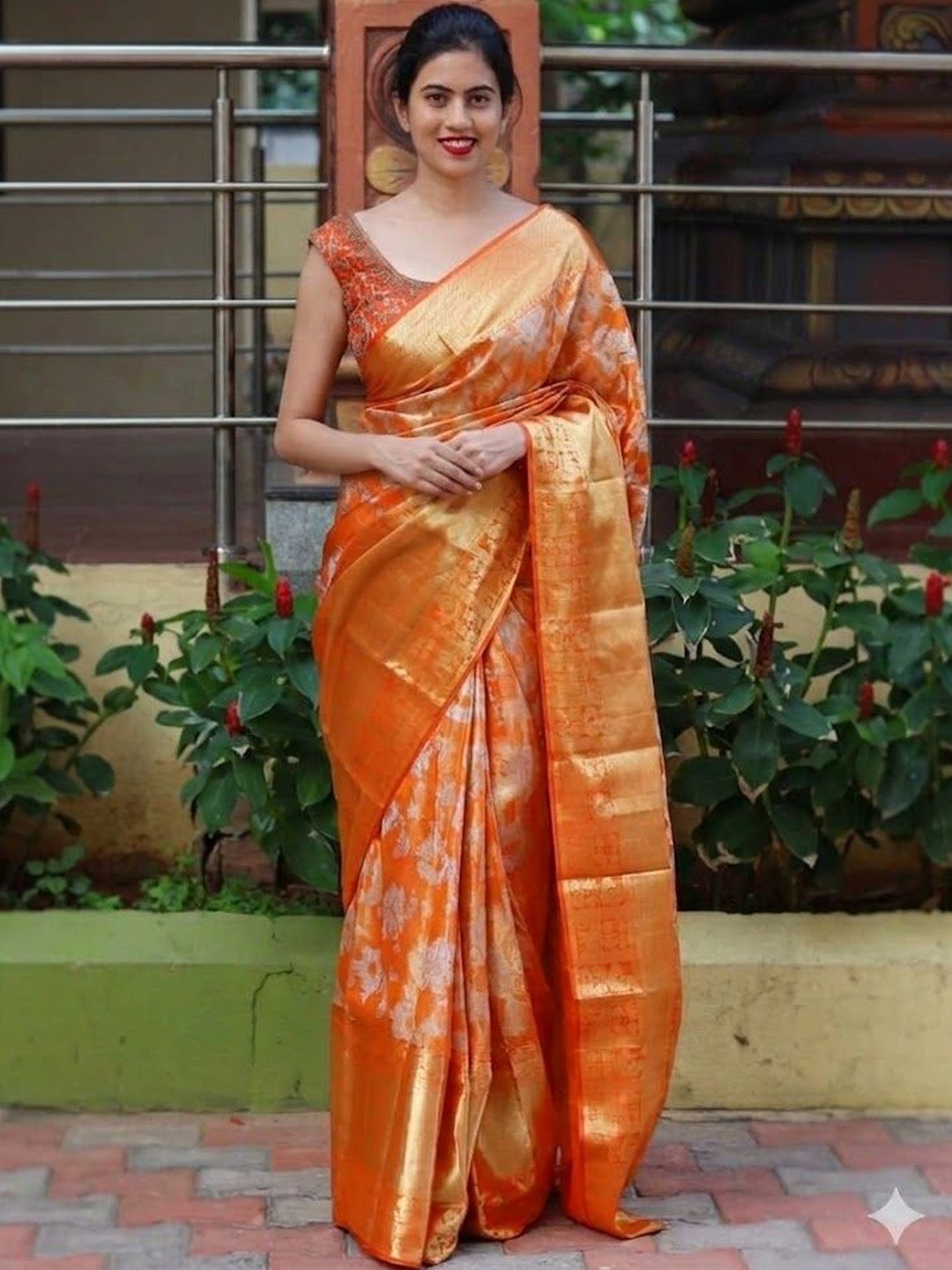 ABC ANY BUDY CLEAN Art Silk Saree