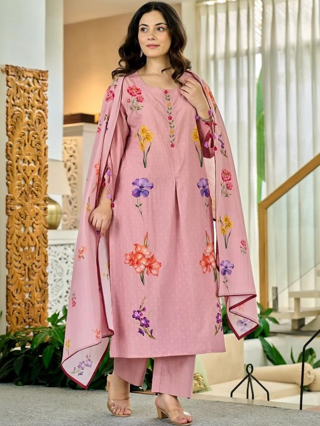 HERE&NOW Women Floral Printed Regular Chanderi Silk Kurta with Trousers & With Dupatta