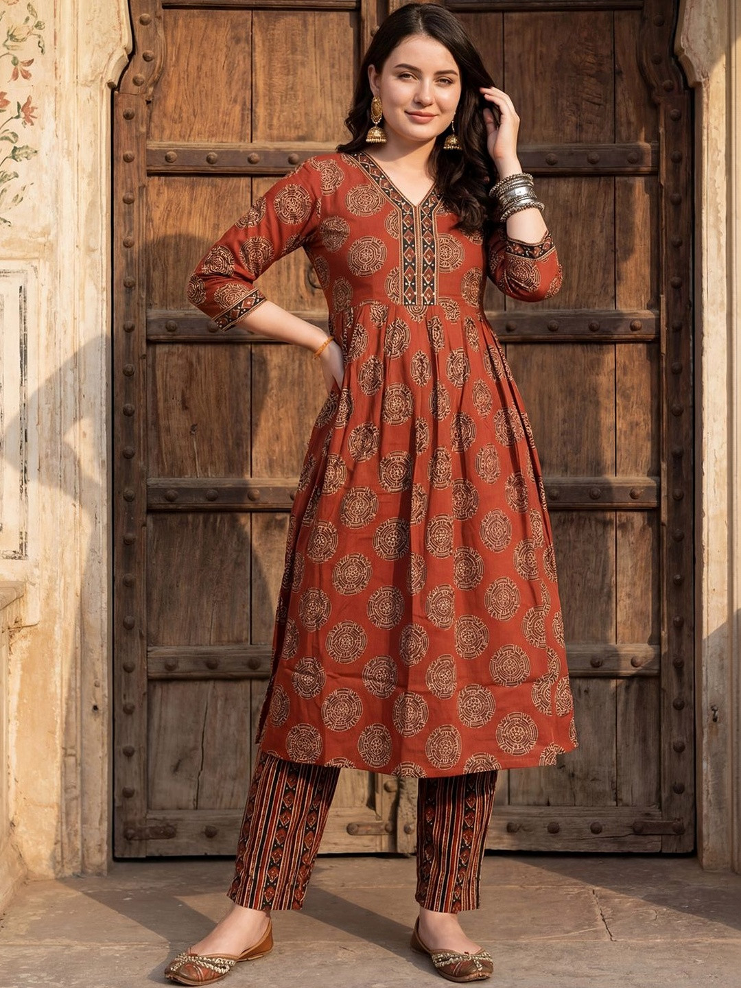 Indo Era Women Ethnic Motifs Printed Empire Sequinned Pure Cotton Kurta with Trousers