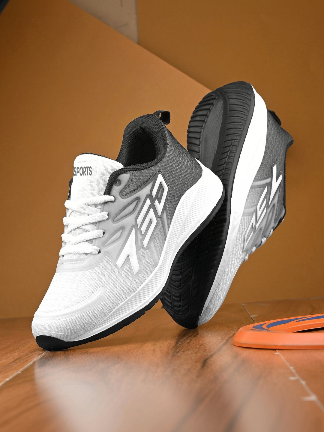 BIRDE Men Mesh Walking Non-Marking Shoes