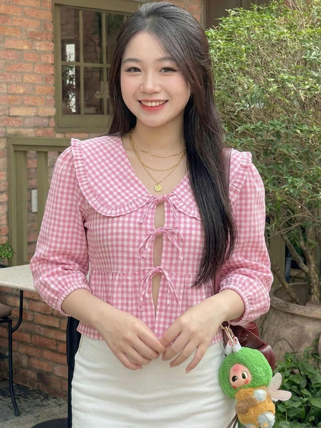 Quintessentials Women Peter Pan Collared Puff Sleeves Front Tie Top