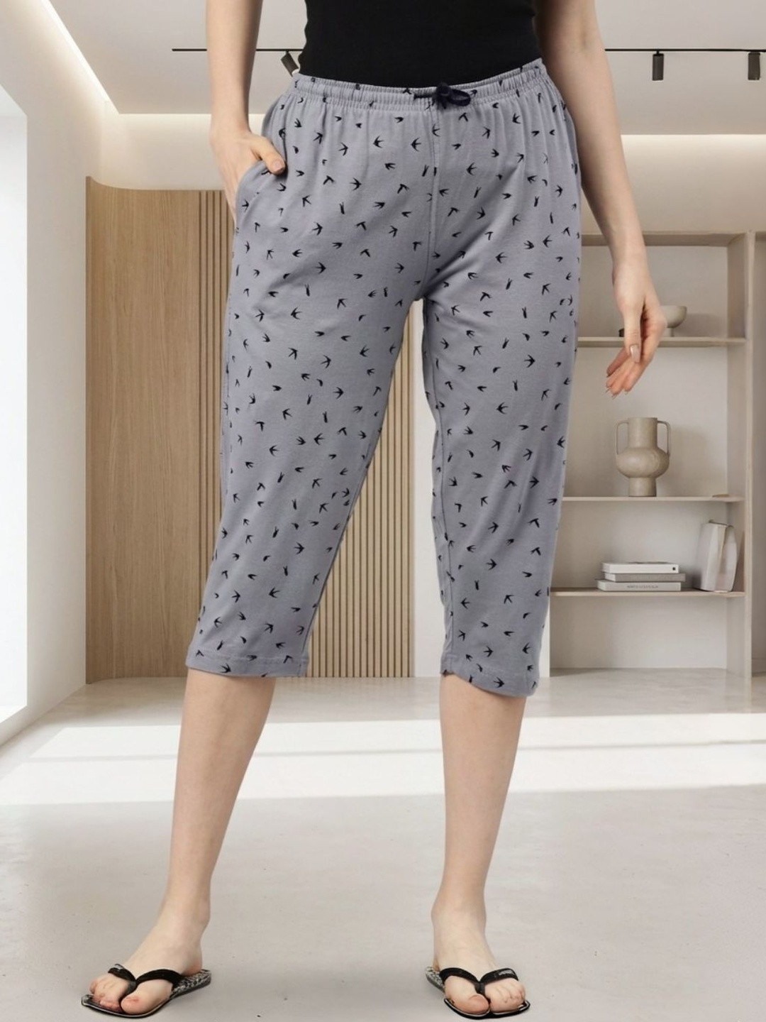 Kryptic Women Printed Capris