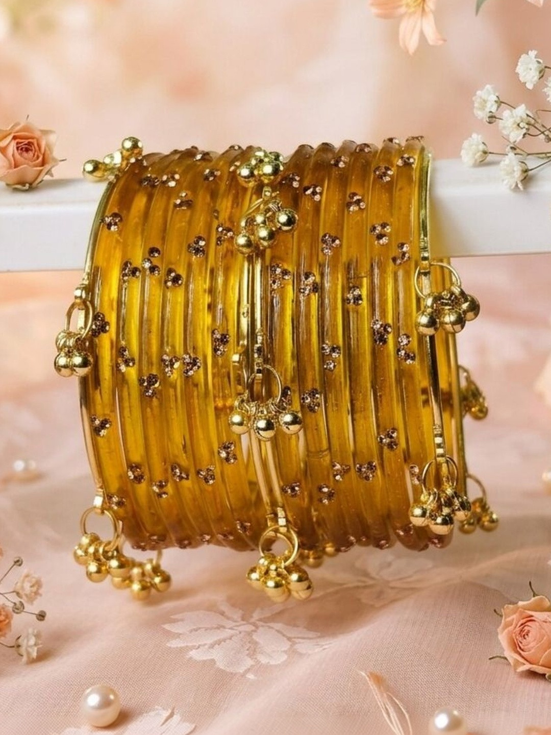 ZULKA Antique Bangle