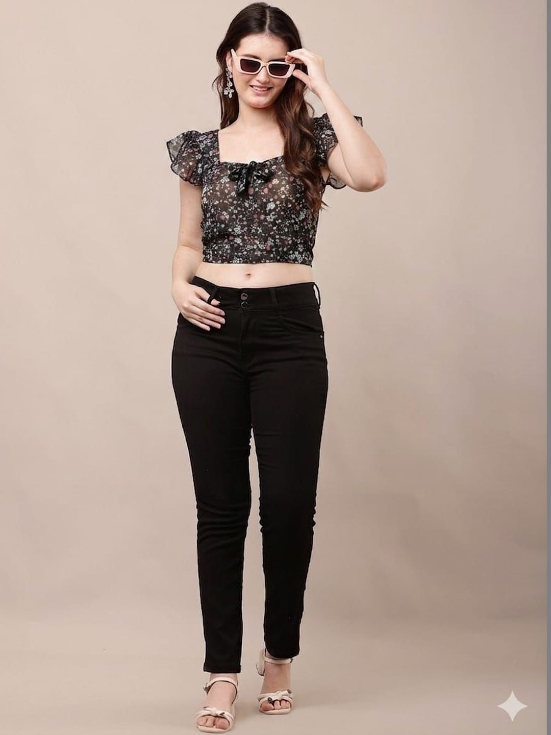 Moda Rapido Floral Print Flutter Sleeve Crop Top