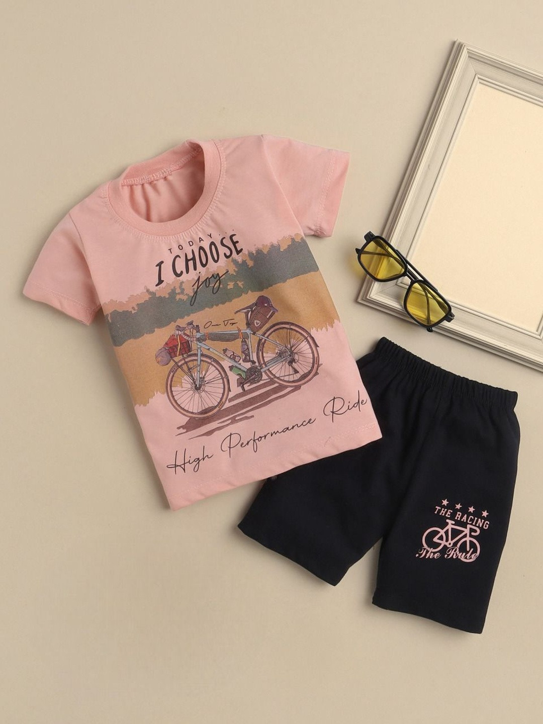FOURFOLDS Boys Printed T-shirt with Shorts