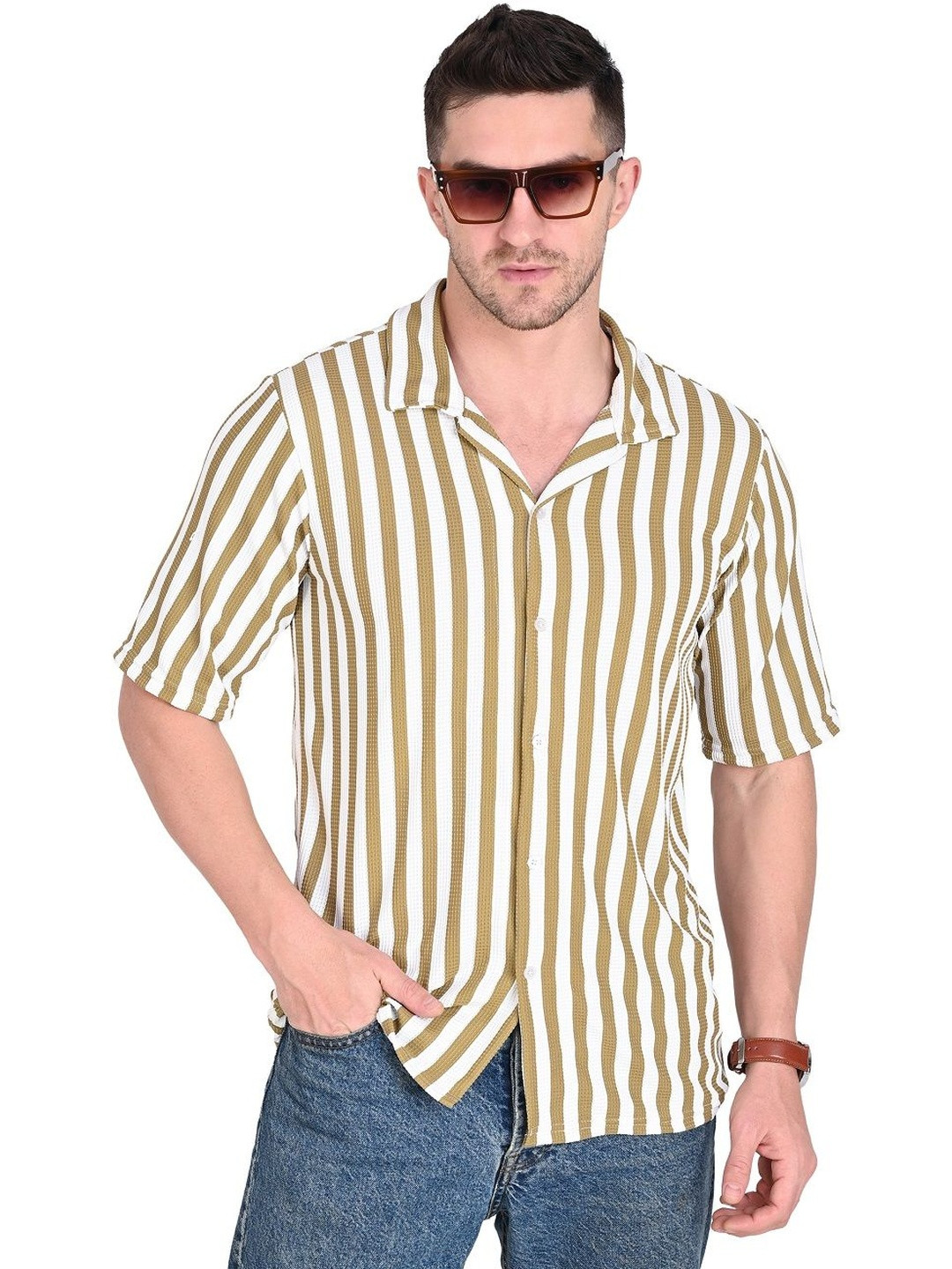 TRAQUILA Men Striped Cotton Casual Shirt