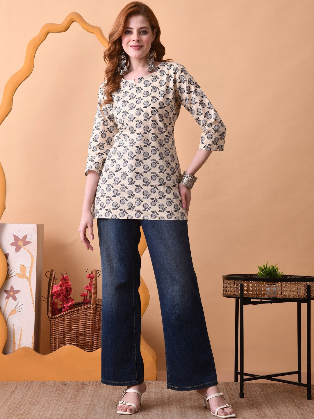 PURSHOTTAM WALA Floral Print Cotton Top