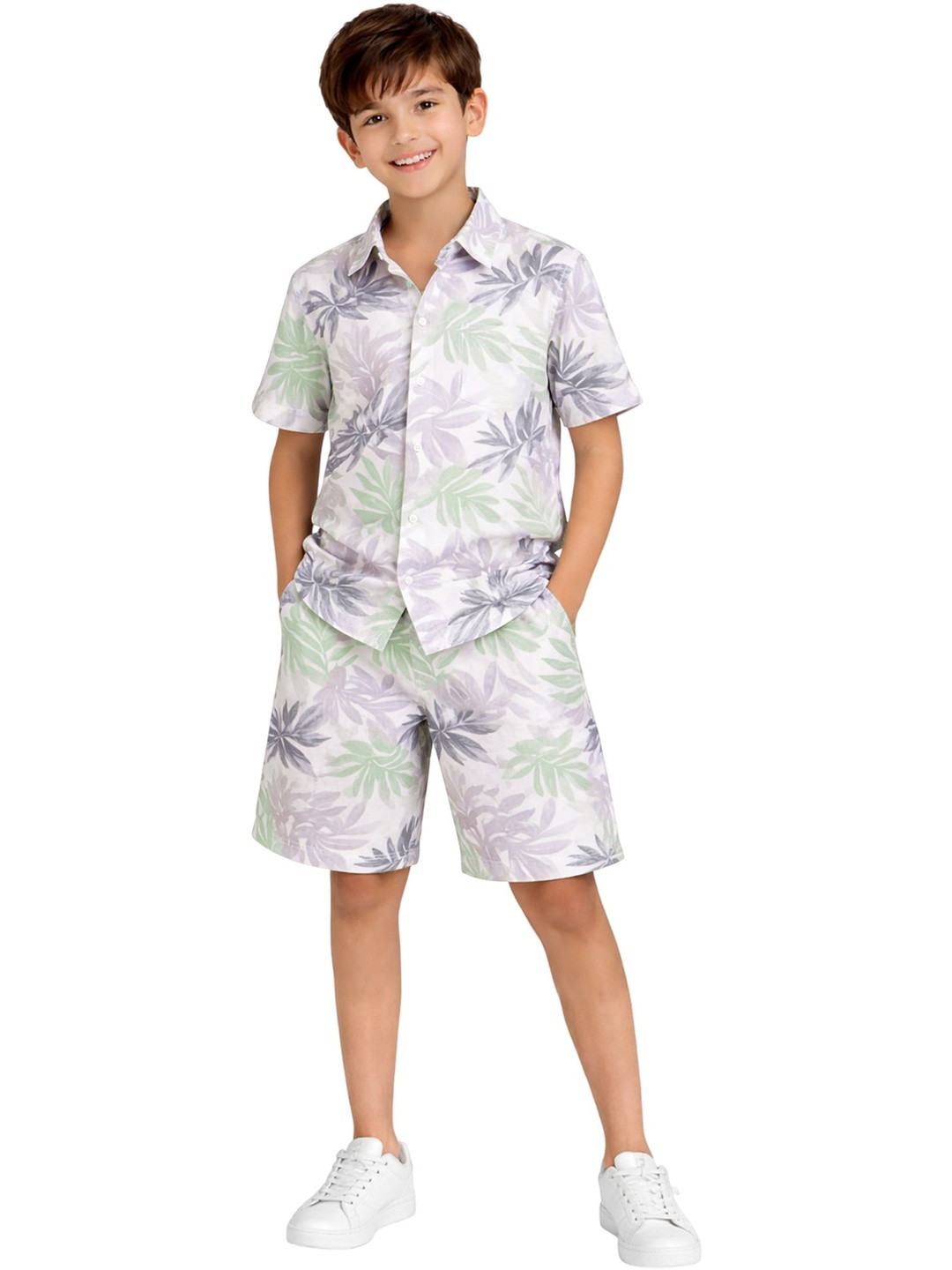 KUCHIPOO Boys Printed Shirt with Shorts