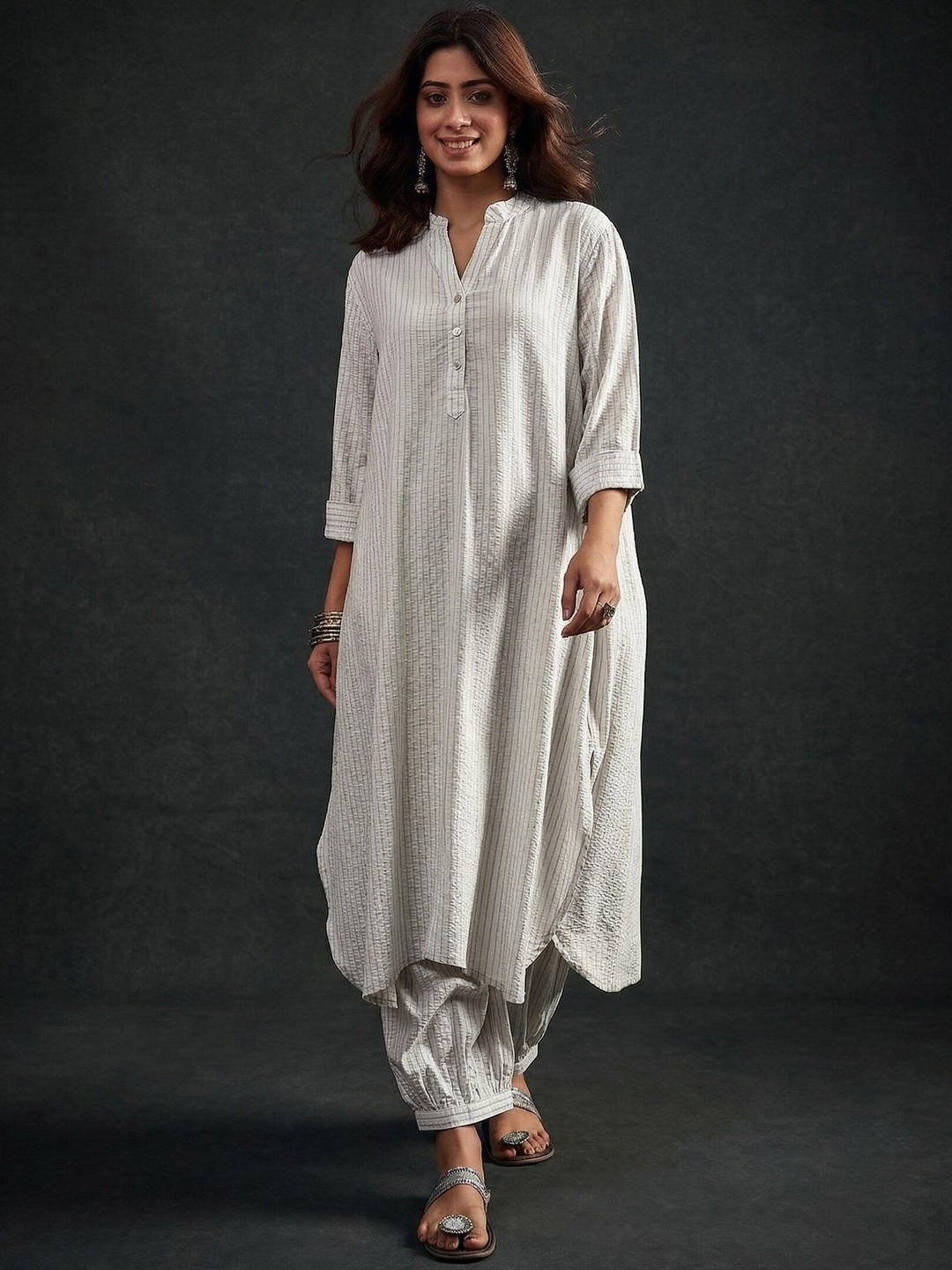 InWeave Women Striped Regular Kurta with Dhoti Pants