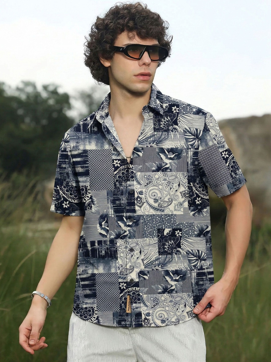SHIRTZONE Men Standard Slim Fit Printed Casual Shirt