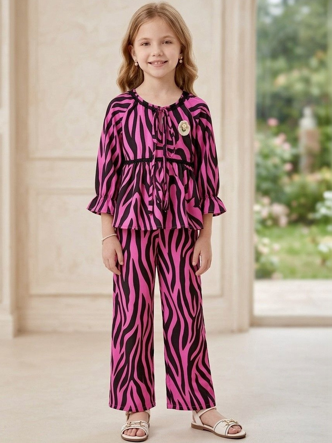 TRUFFLES Ruffled Printed Top with Trousers