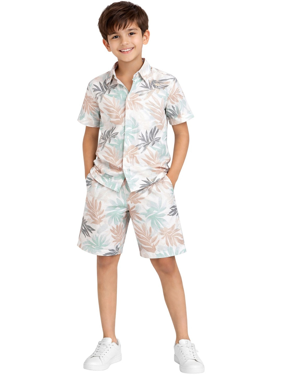 KUCHIPOO Boys Printed Shirt with Shorts