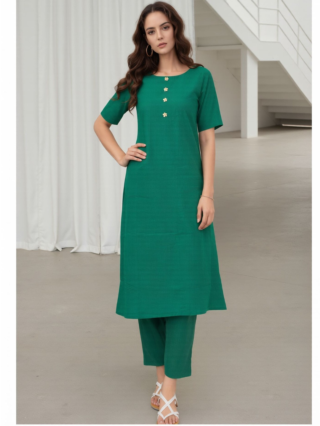 Sangria Linen Solid Tunic with Trousers