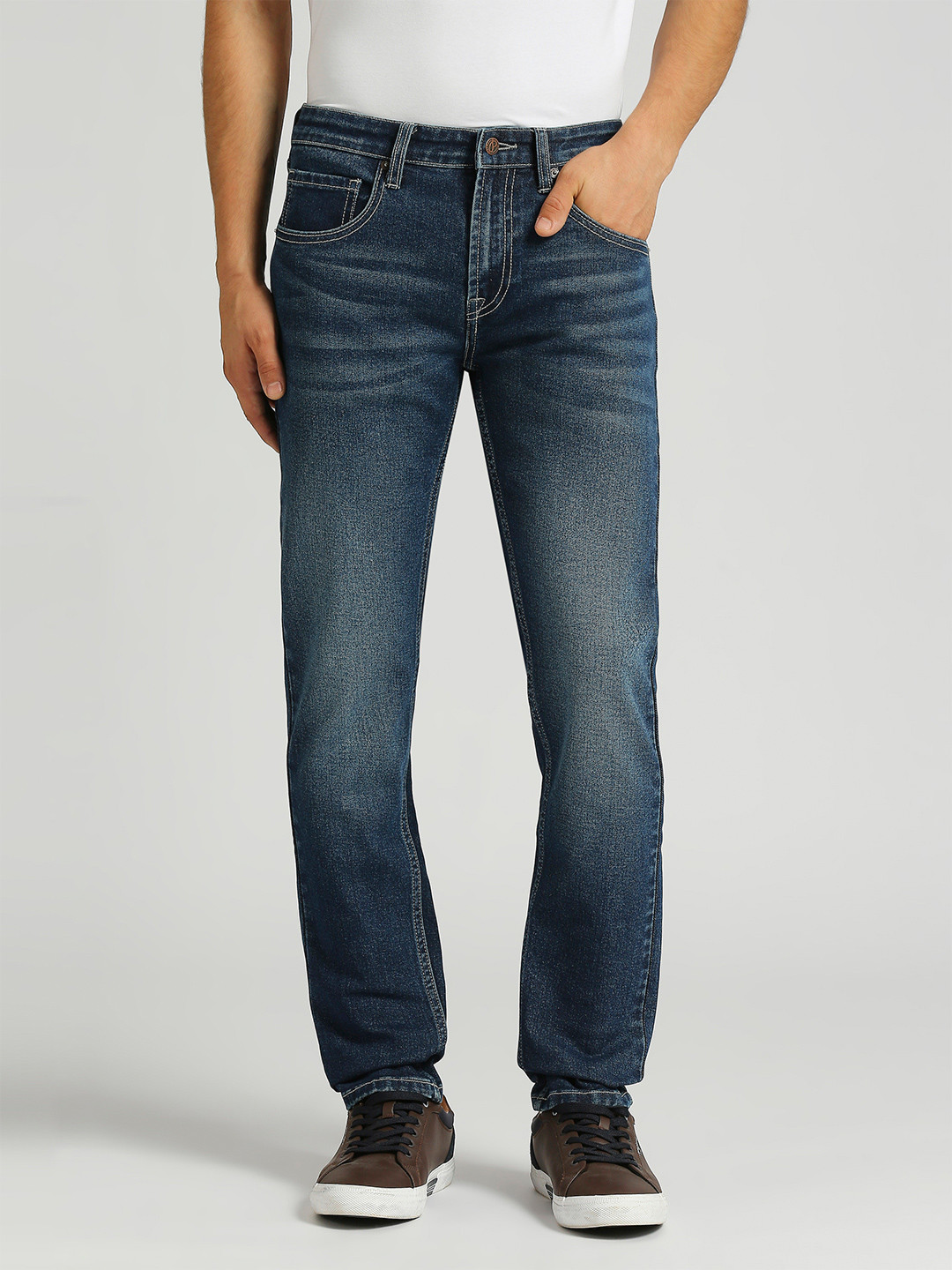 Pepe Jeans Men Tapered Fit Low-Rise Low Distress Stretchable Jeans