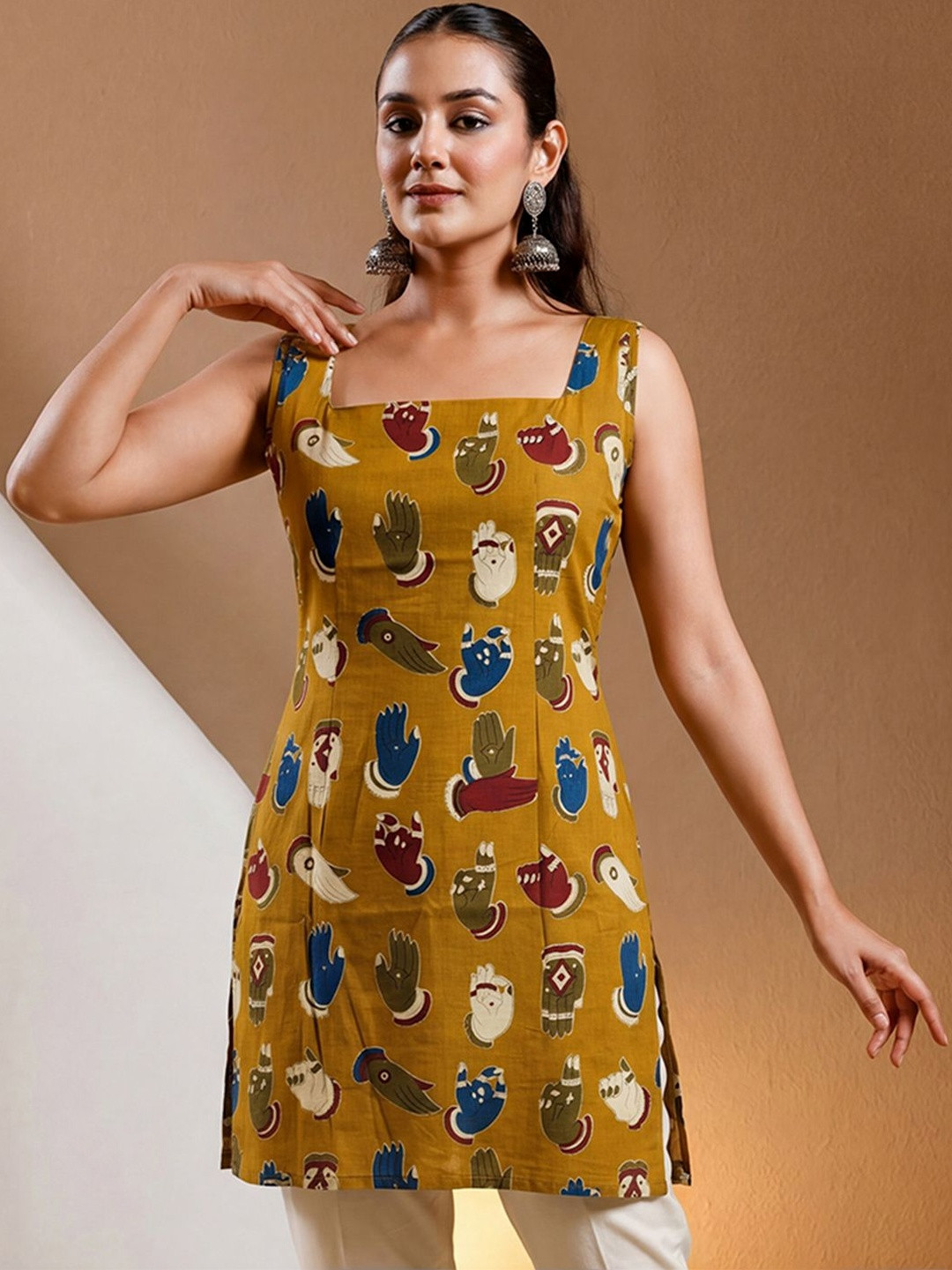 SHINISHA Printed Square Neck Pure Cotton Kurti