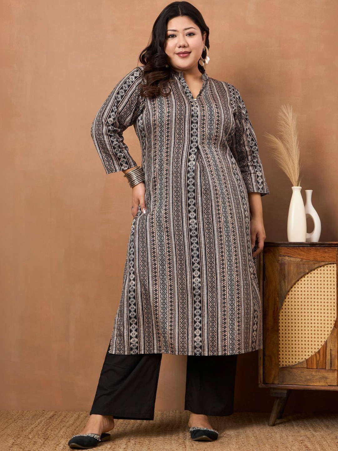 Tissu Women Ethnic Motifs Printed Regular Pure Cotton Kurta with Trousers