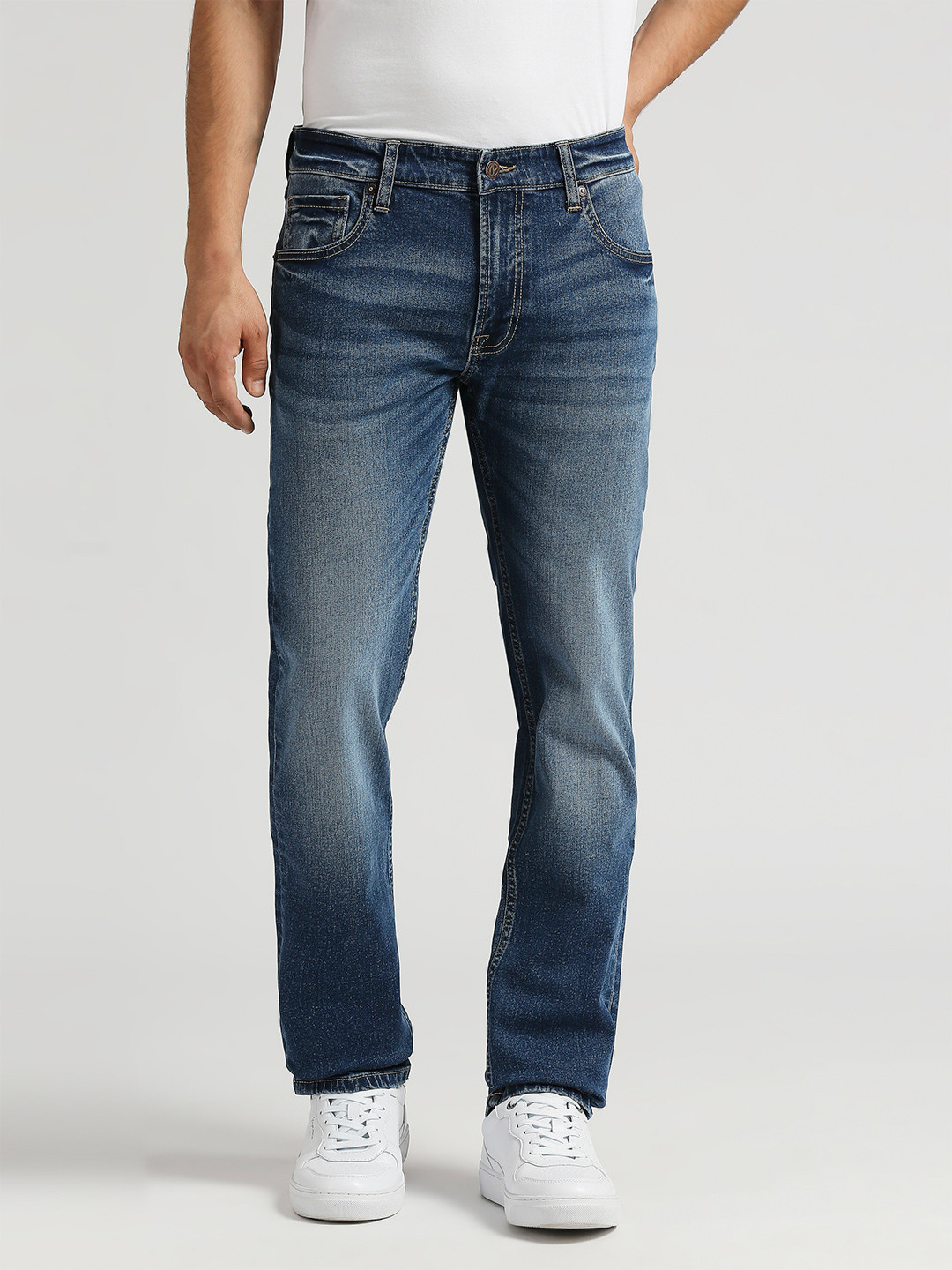 Pepe Jeans Men Vapour Slim Fit Clean Look Light Fade Stretchable Jeans