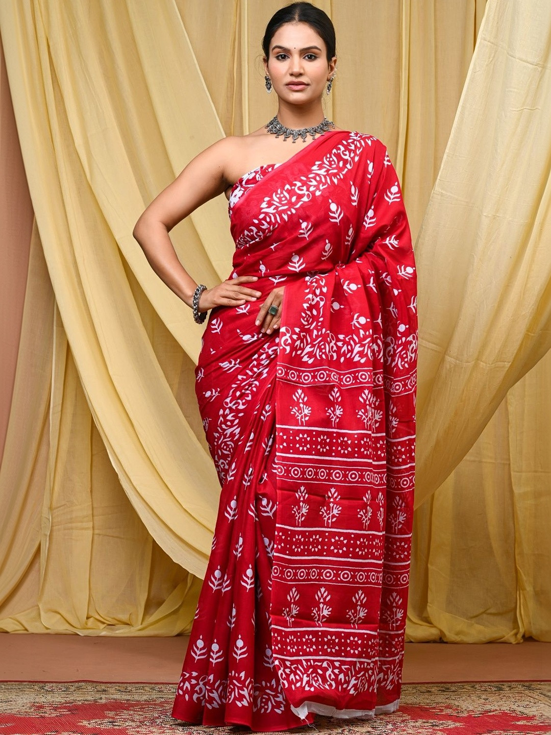 Moda Rapido Ethnic Motifs Pure Cotton Ikat Saree