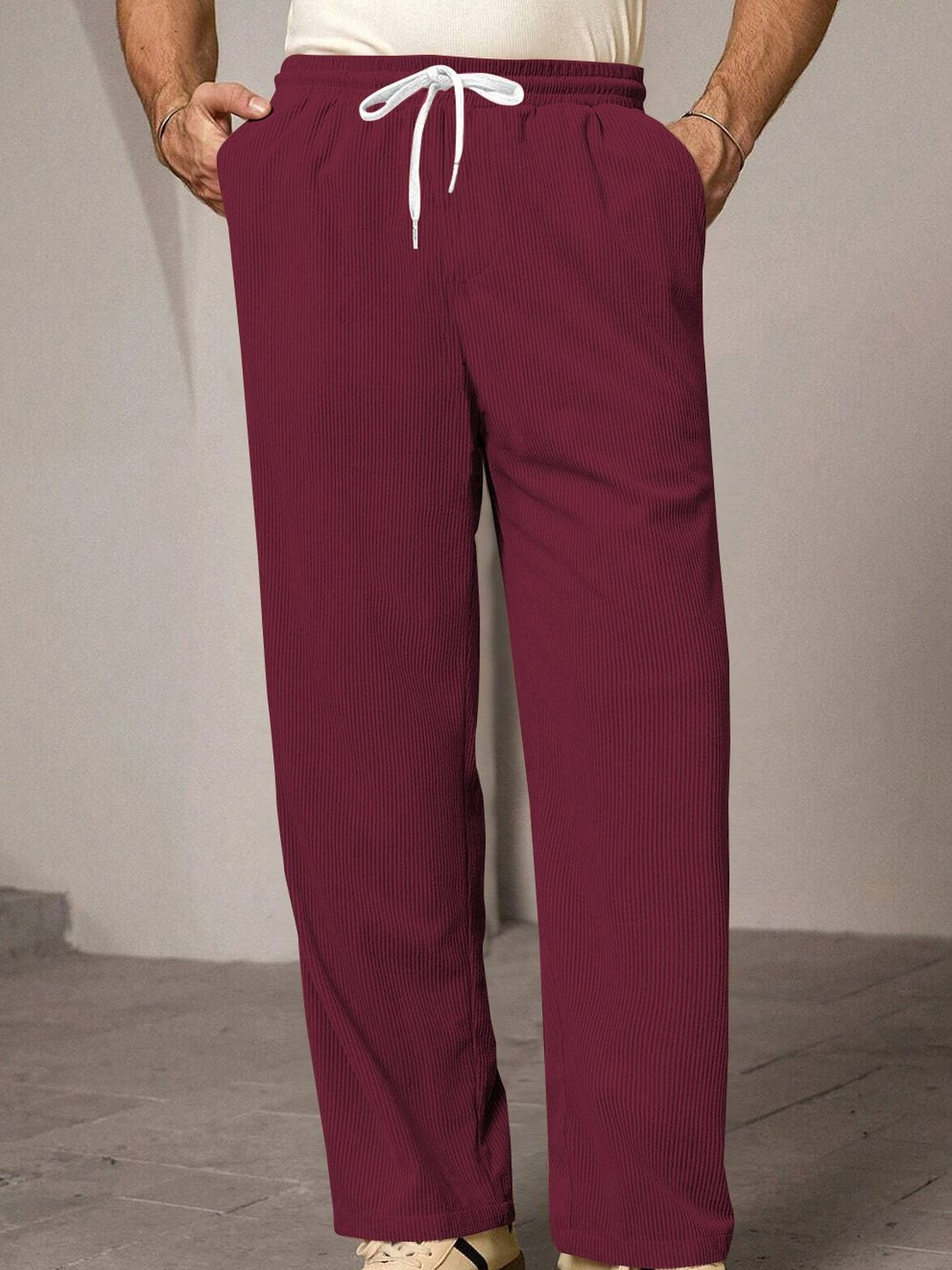 SZN Men Textured Relaxed Trousers