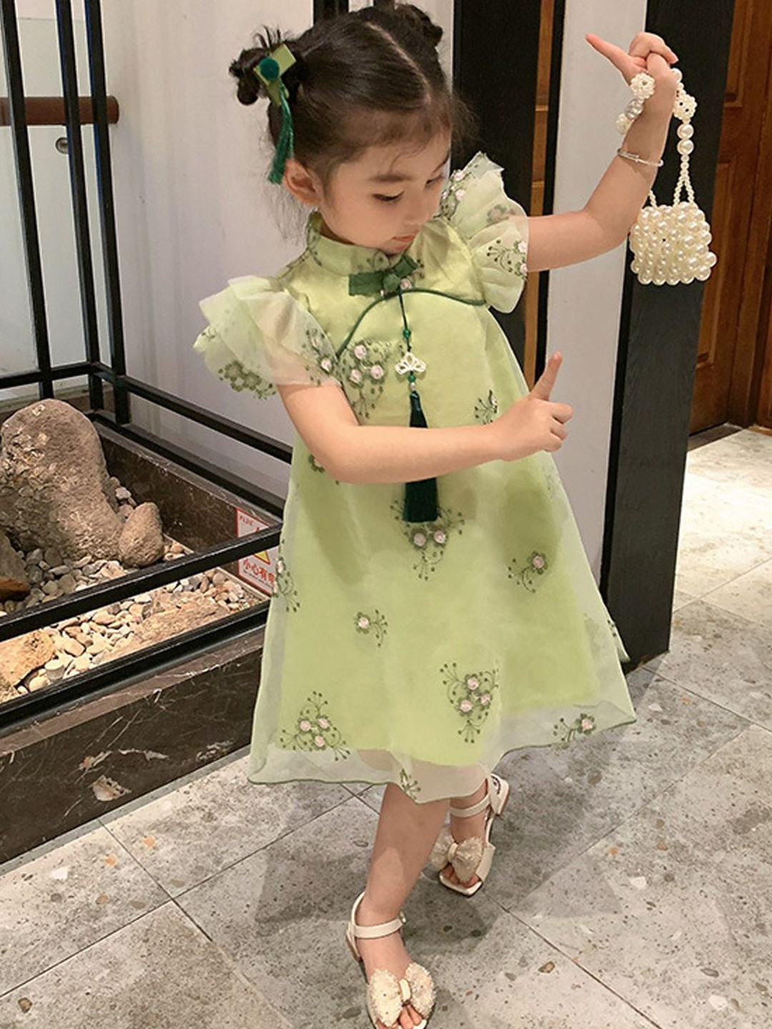 YK Girls Floral Printed A-Line Dress