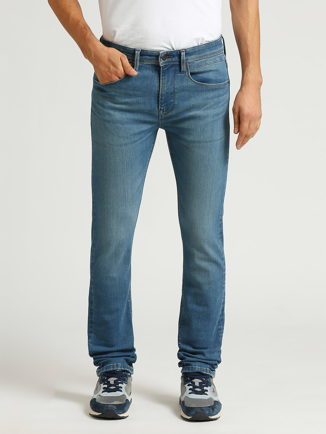 Pepe Jeans Men Slim Fit Light Fade Stretchable Jeans