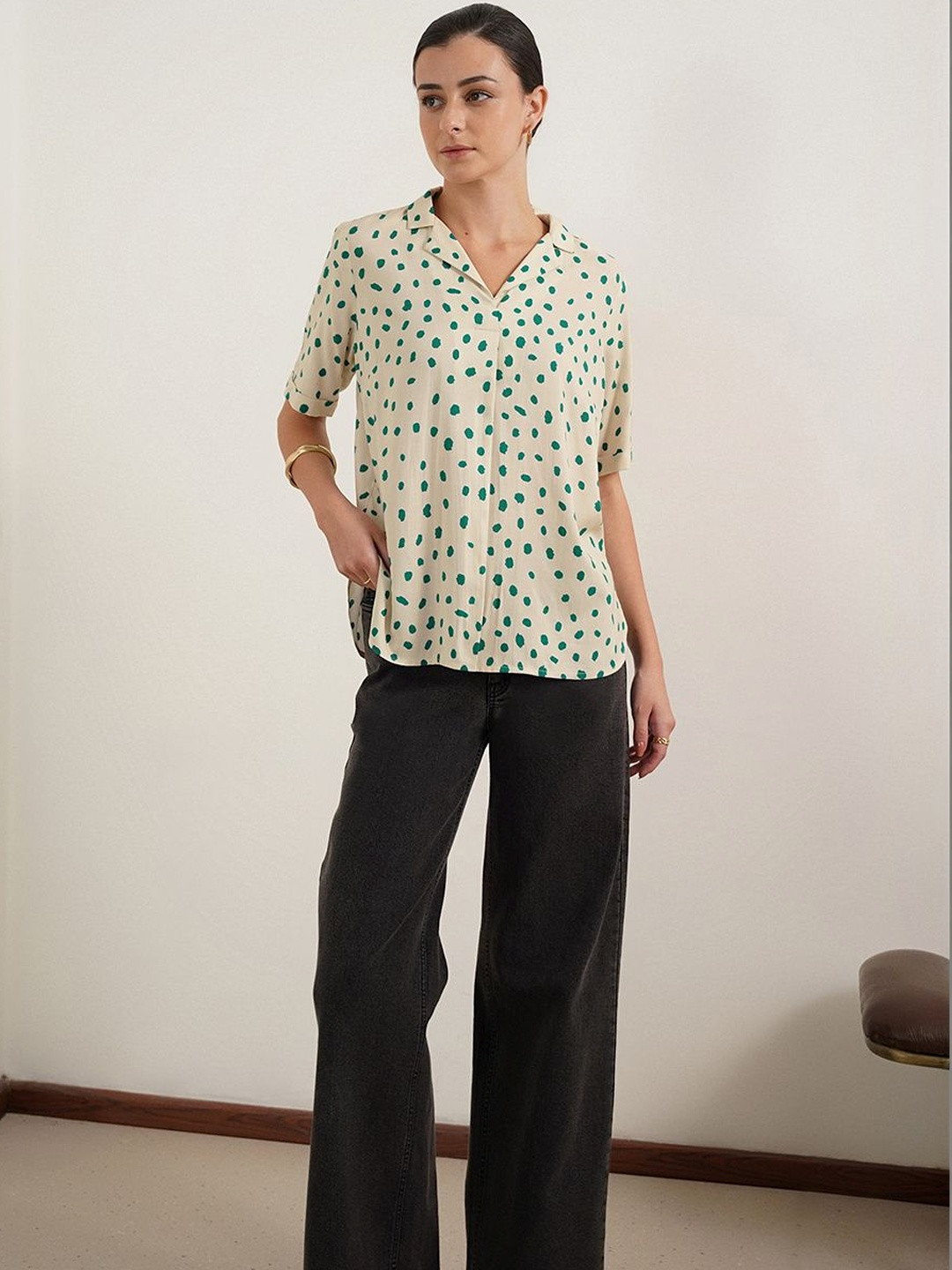FABLE STREET Geometric Print Roll Up Sleeves Style Top Shirt