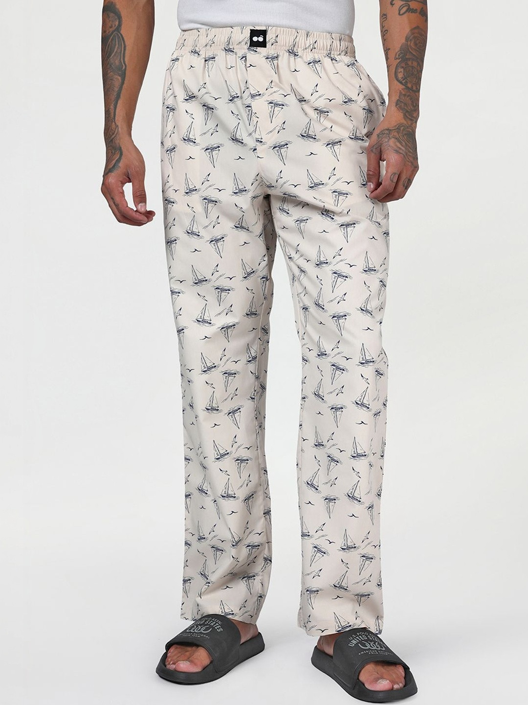 Bewakoof Men's Beige All Over Printed Pyjamas