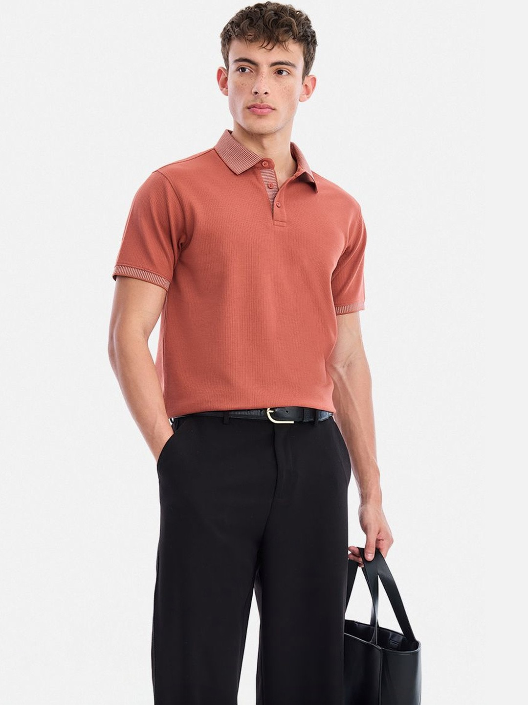Snitch Terracotta Textured T-Shirt