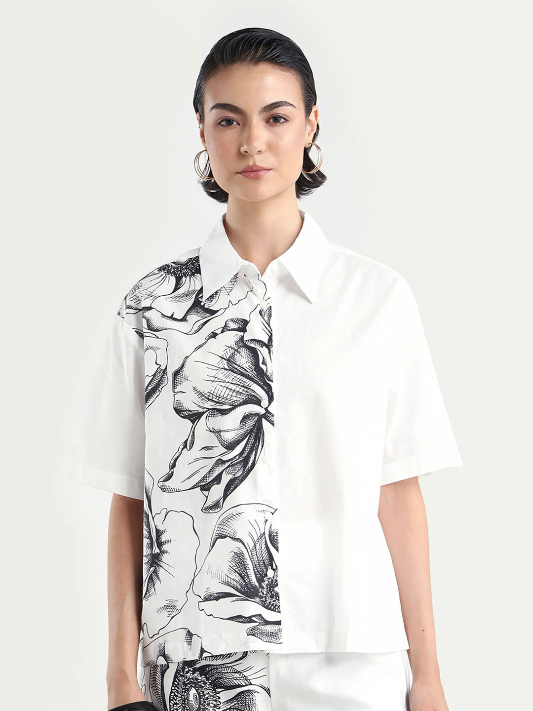 RAREISM Women White Boxy Floral Print Half Sleeve Spread Collar Shirt