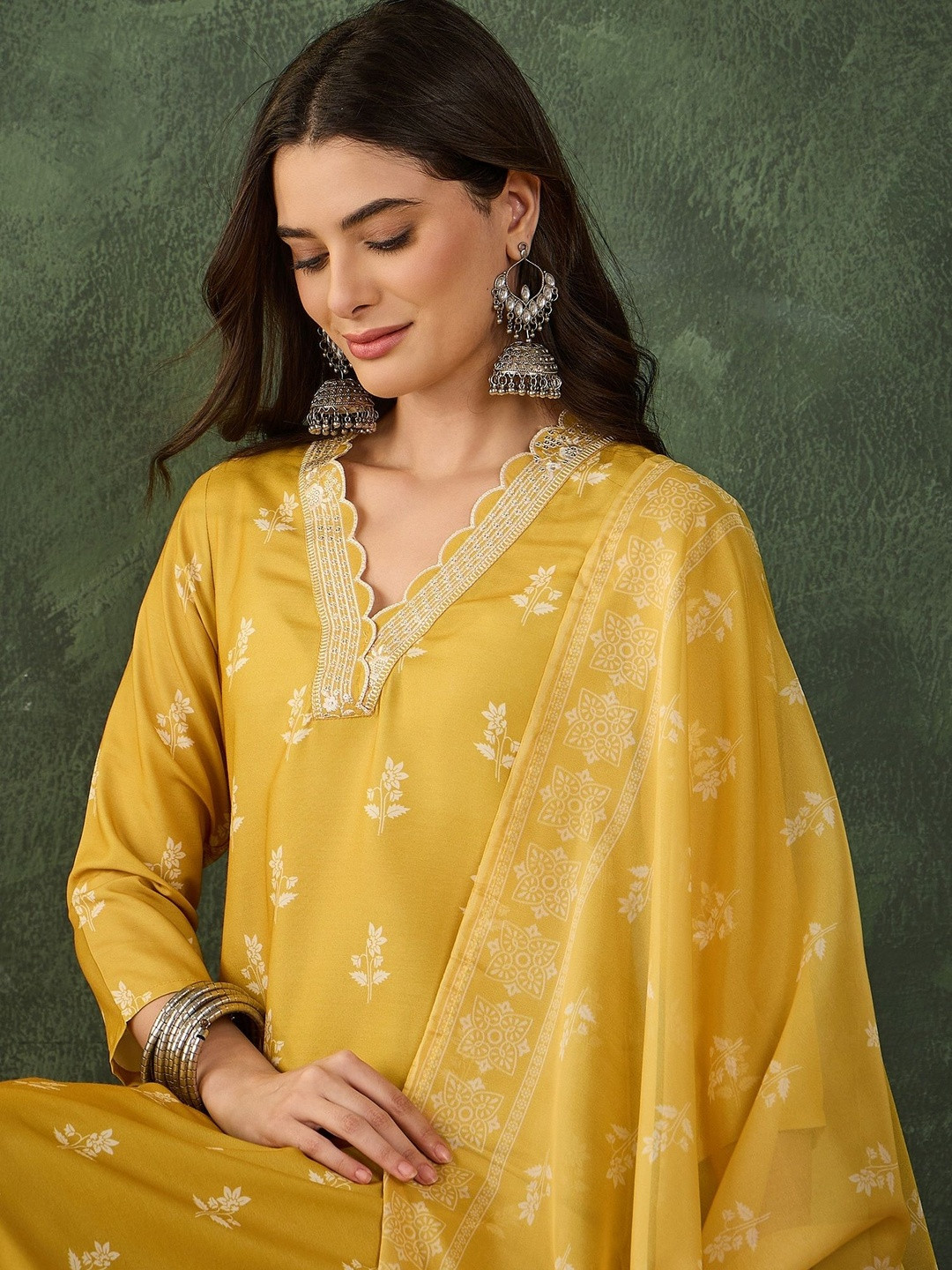 Sangria Printed Viscose Rayon V-Neck Kurta & Trousers With Dupatta
