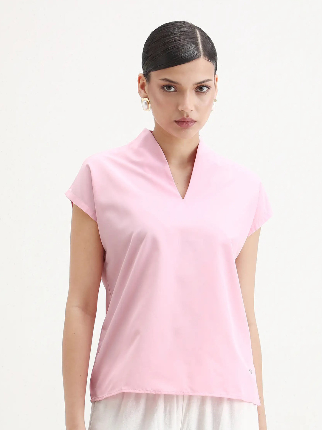 RAREISM Nopplo Cowl Neck Extended Sleeves Top