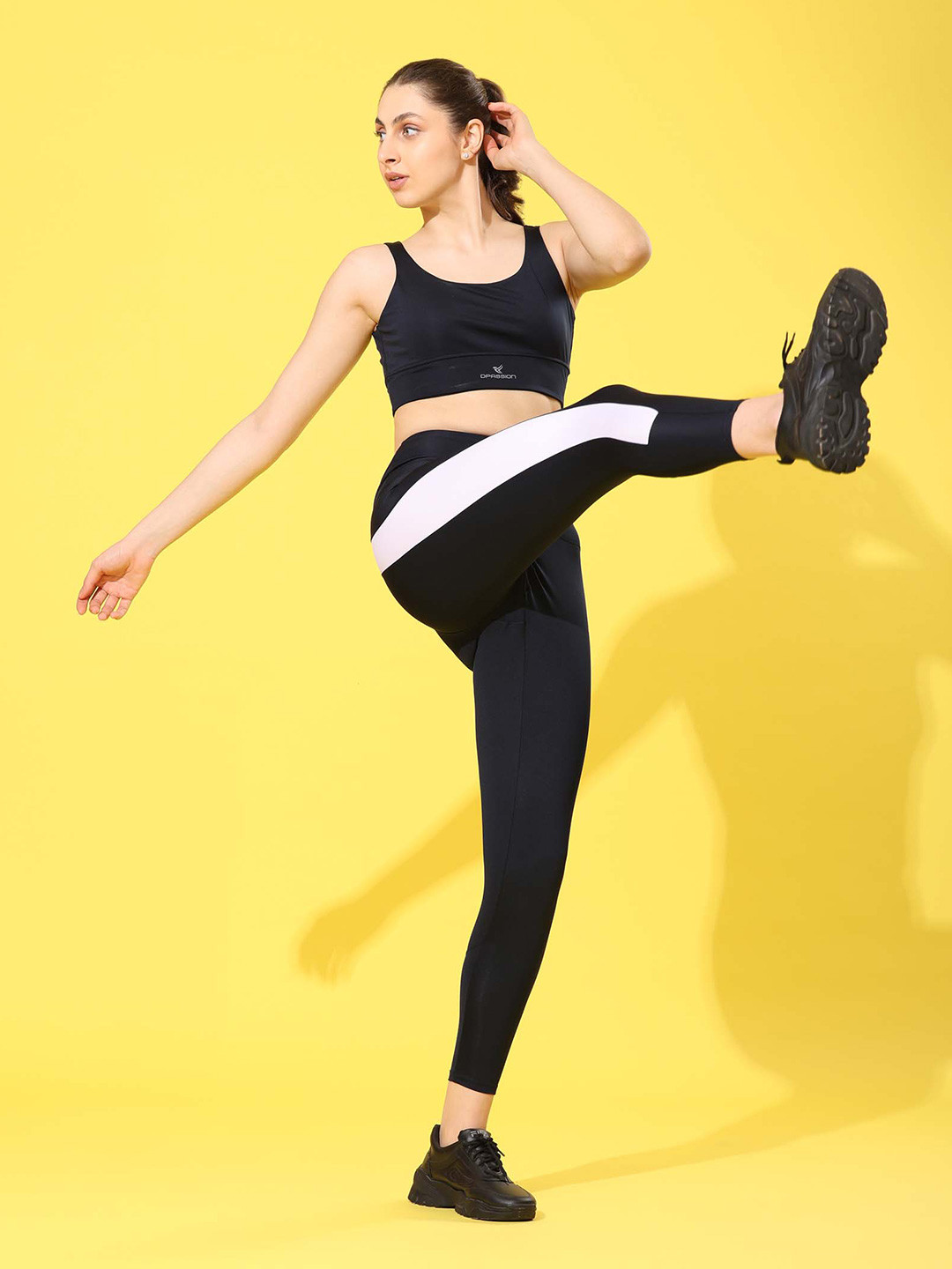 Dpassion Solid Top with Leggings