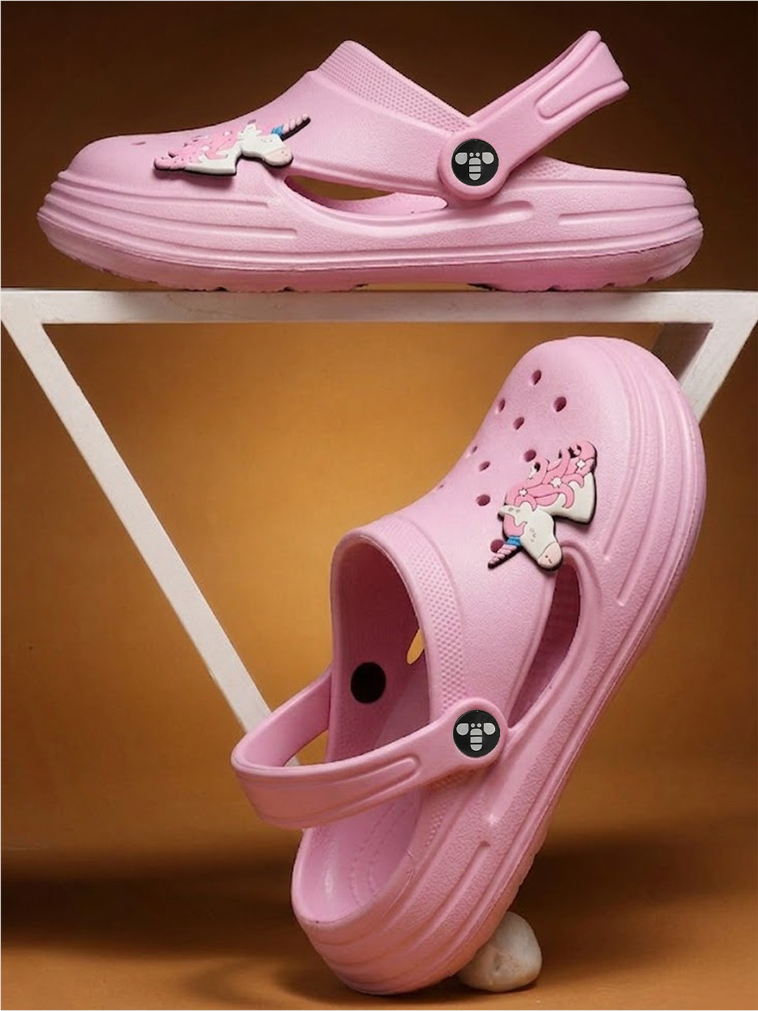 toothless Girls Pink Unicorn Charm Air Vent Flexible Sole Play Clogs