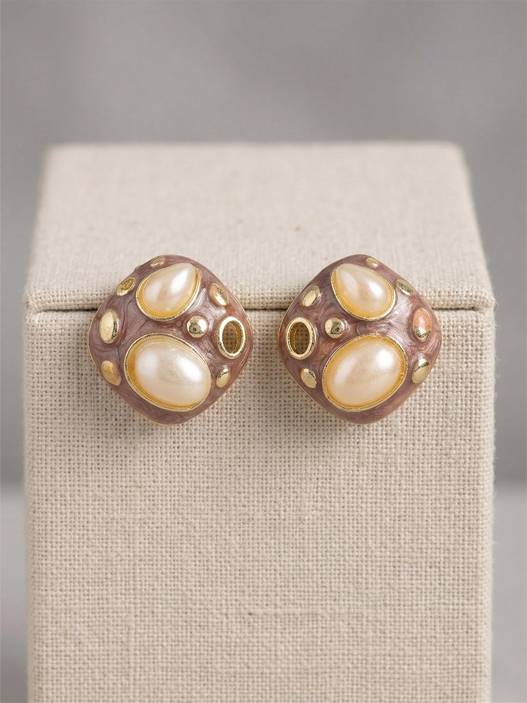 jueri Geometric Studs Earrings