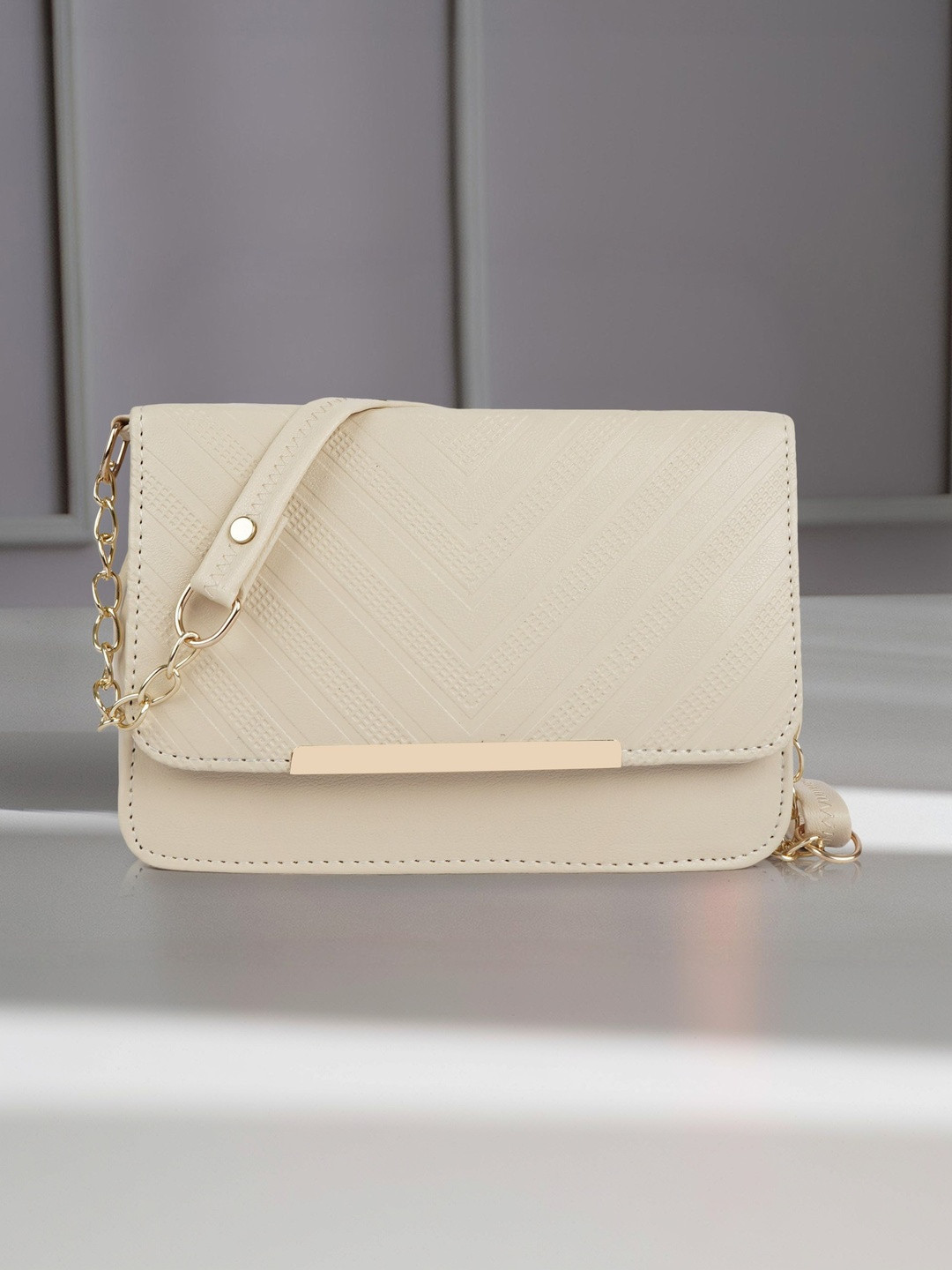 ROLEXO Textured Sling Bag