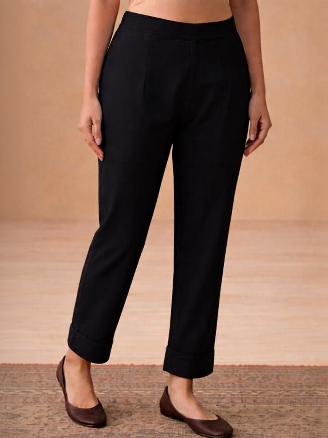 Keshar Women High-Rise Trousers