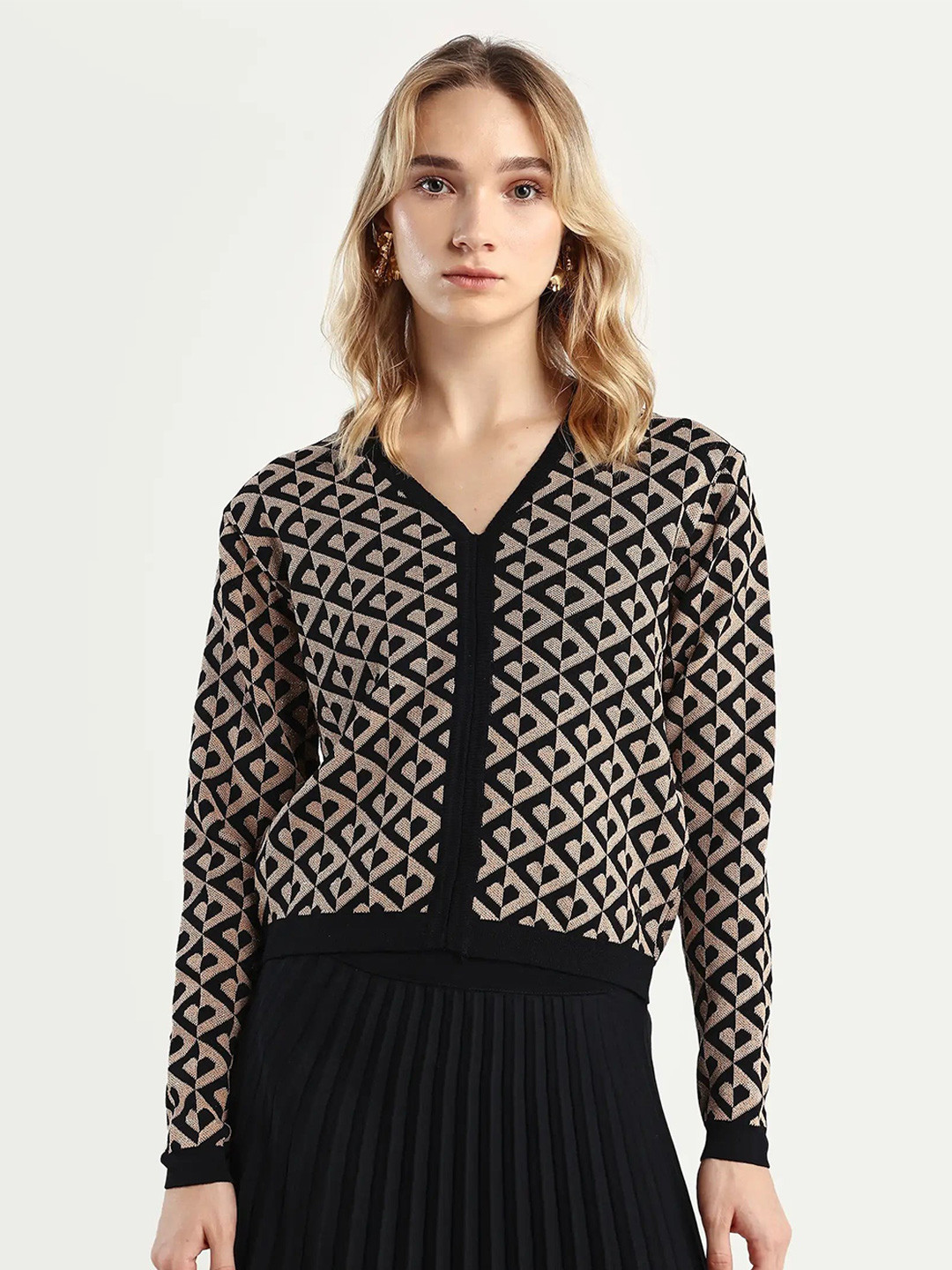 RAREISM Women V-Neck Self Design Cardigan