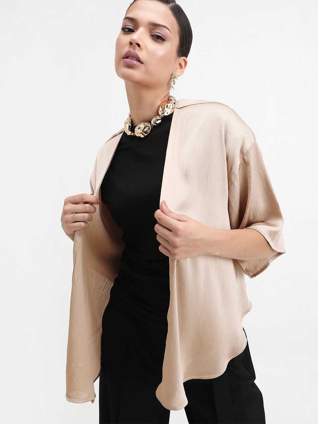 RAREISM Women Beige Plain Relaxed Fit 3/4Th Sleeve Collarless Shrug