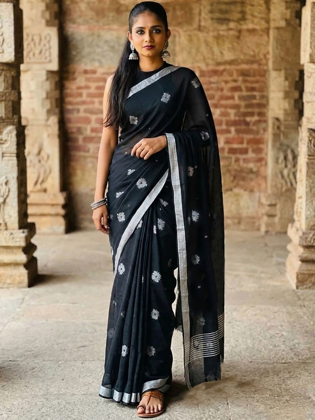 Mitera Floral Woven Design Kanjeevaram Saree