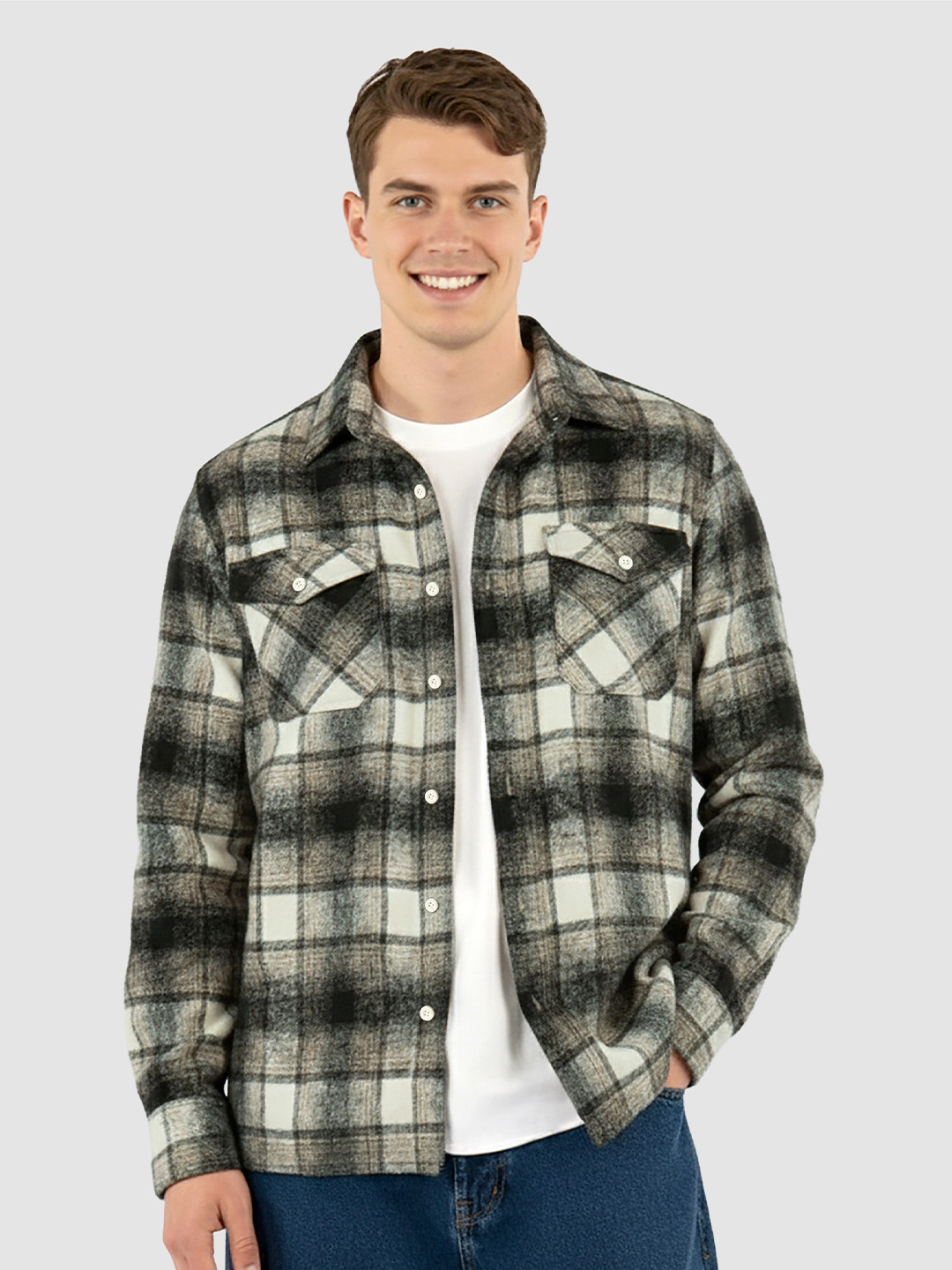 Beyoung Men Checked Spread Collar Flannel Shackets