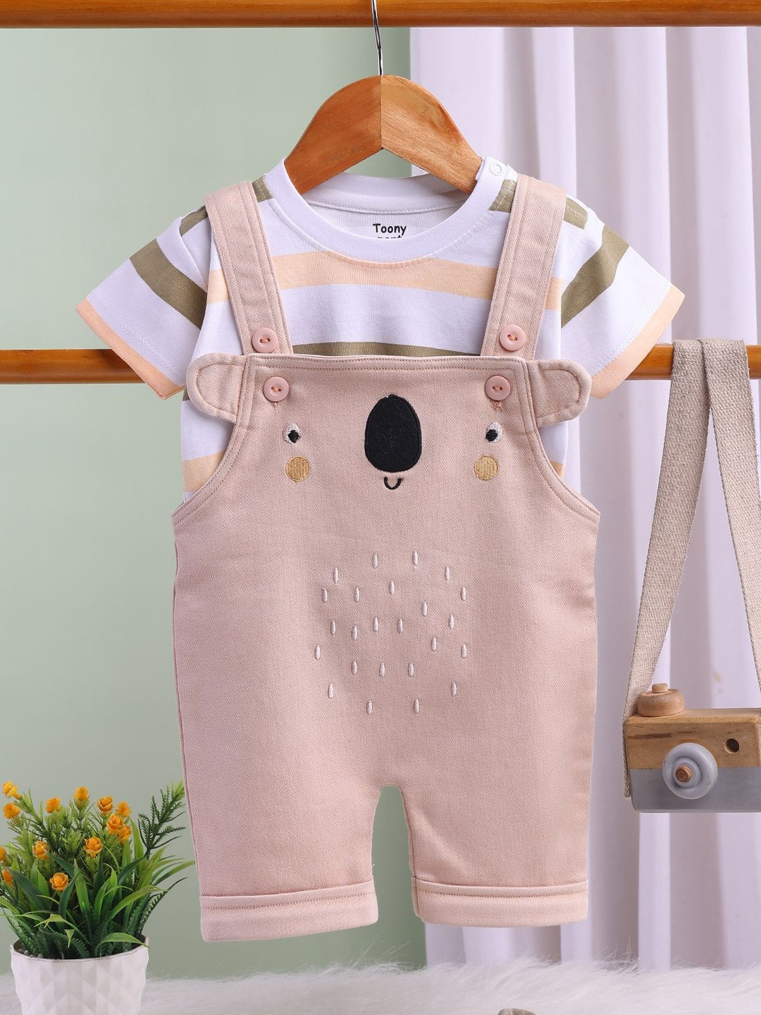 Toonyport Girls Cotton Straight Leg Short Dungarees