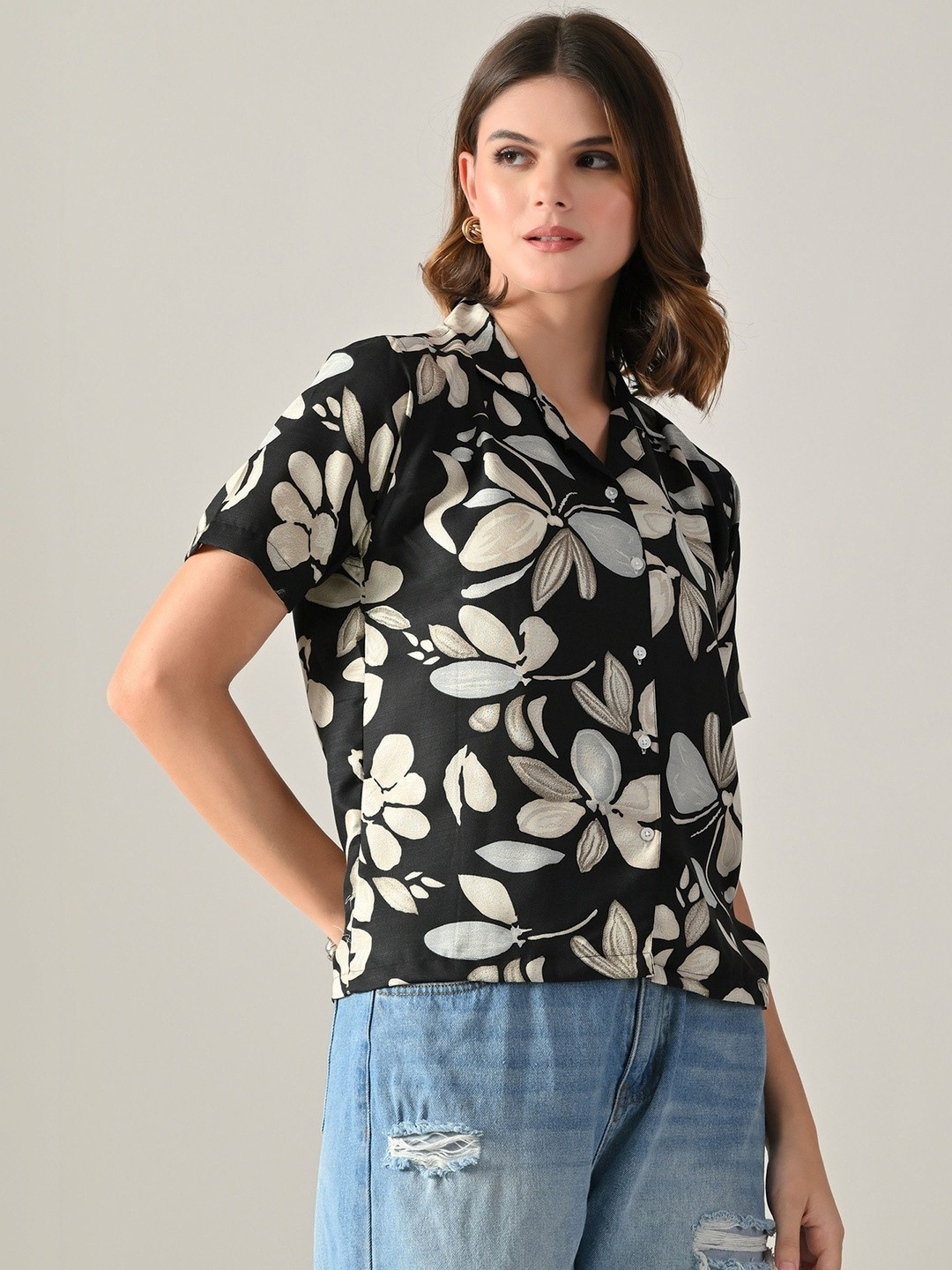 FUBACK Women Classic Floral Printed Casual Shirt