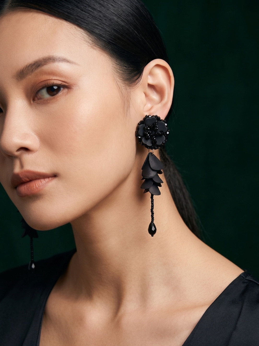 DURATI Floral Drop Earrings