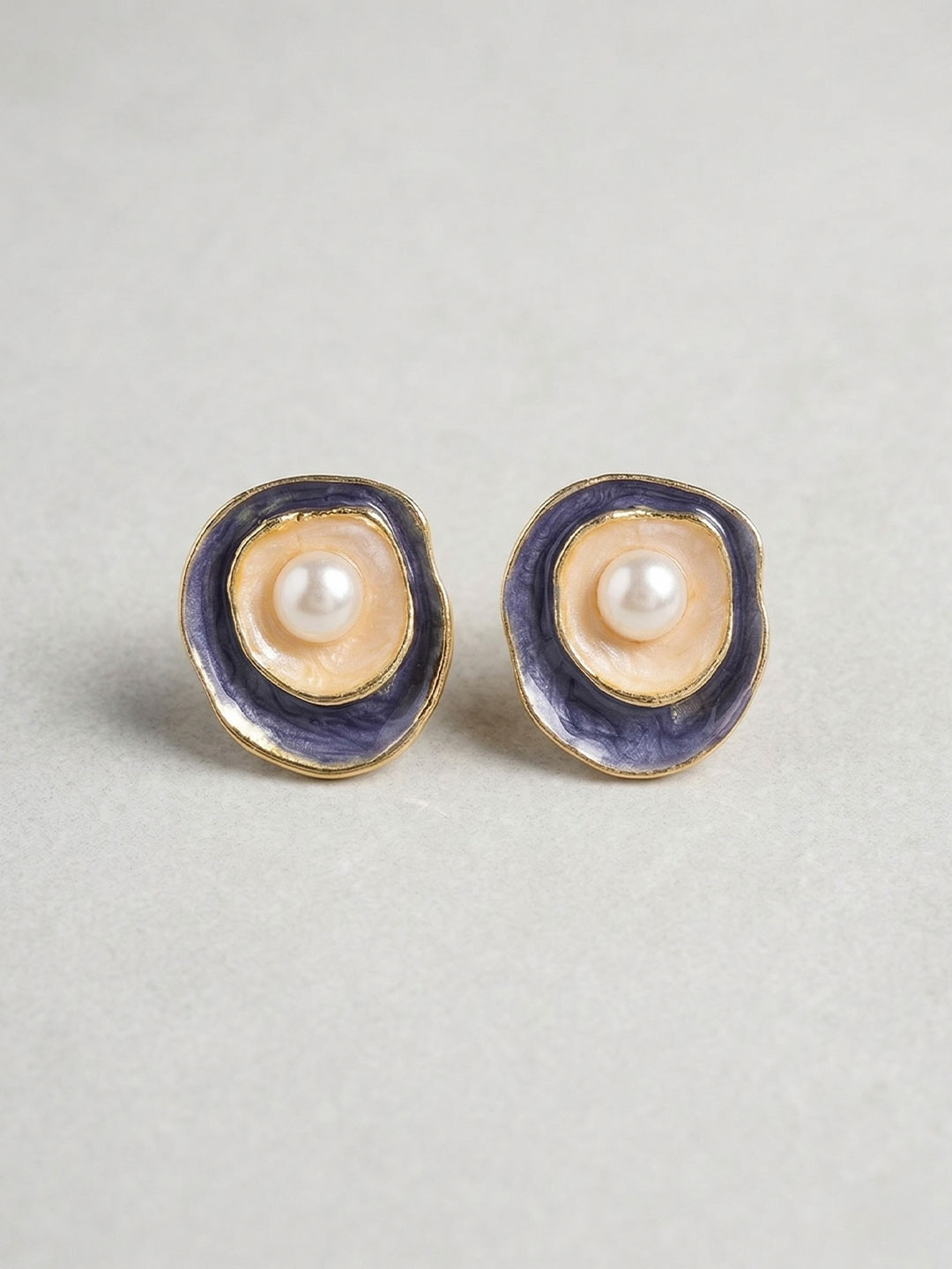 jueri Circular Studs Earrings