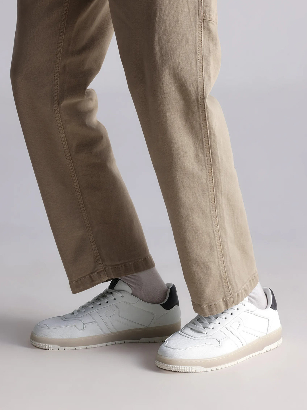 RARE RABBIT Solara Men Striped Sneakers